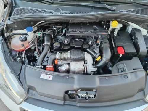 Peugeot 208 2019 Access Facelift