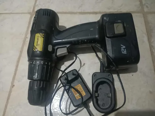 Visseuse 12v francais