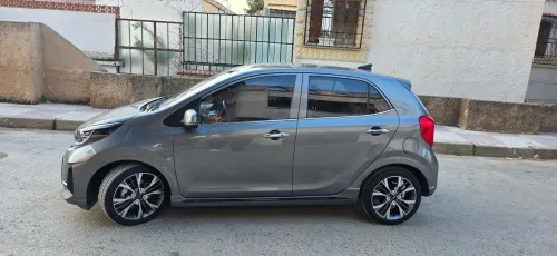 Kia Picanto 2023 Morning siniateur