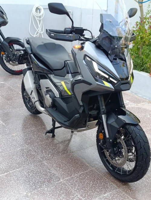 Honda Xadv 750 2024