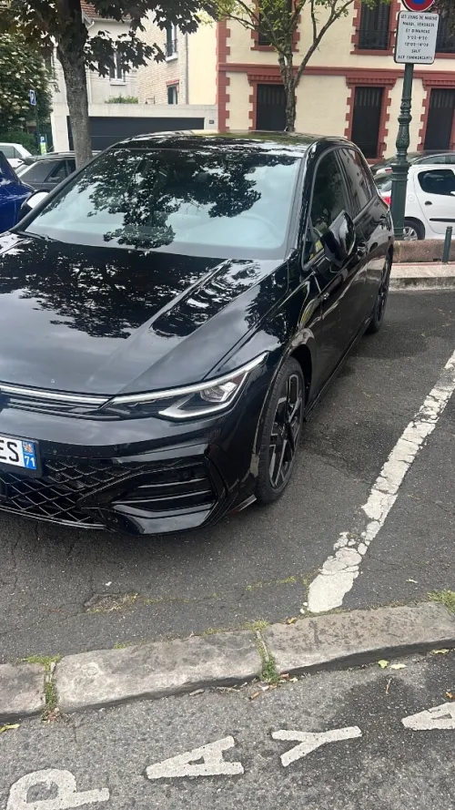 Volkswagen Golf 8 2025 Pro R-line