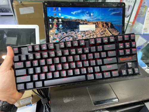 CLAVIER REDRAGON KUMARA K552-2 BLUE SWITCH (Black) Red USED LIKE NEW