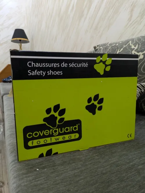 Chaussures de sécurité  Safety shoes  jamais utilisé état 10/10  Prix 12000da mrhba bikom