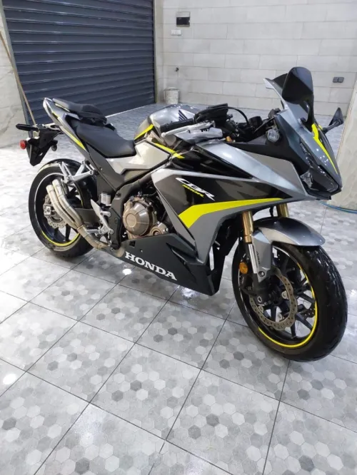 Honda cbr 2023