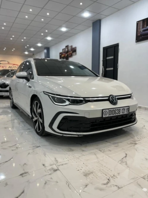 Volkswagen Golf 8 2021 R-Line