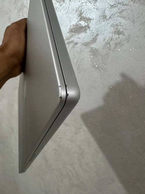 MacBook Pro m3 14 pouce 8GB 512gb 