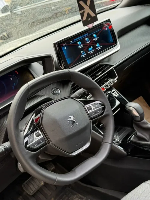 Peugeot 2008 2025 Active Pack