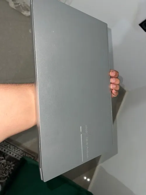 Asus vivobook D3500Q AMD Ryzen 5 5600H/16Go