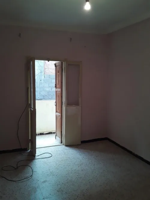 Location Appartement Niveau de villa F3 Alger Les eucalyptus