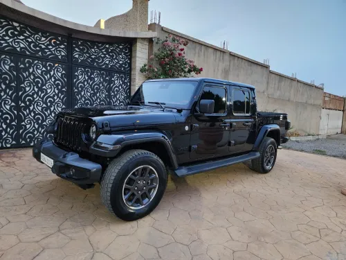 Jeep Gladiator 2021 Overland