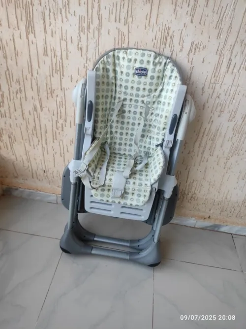 Chaise haute enfant