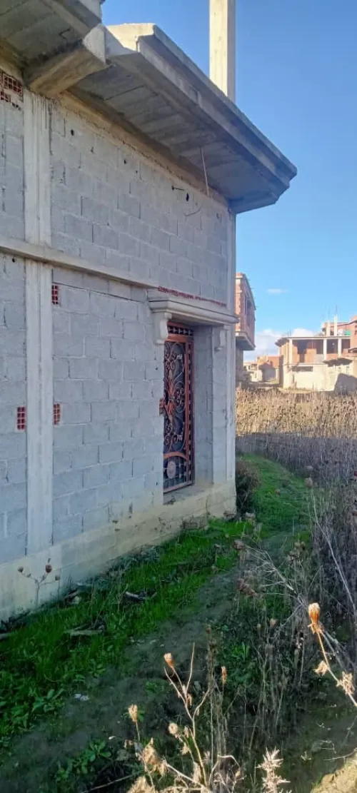 Vente bien immobilier Skikda Sidi mezghiche