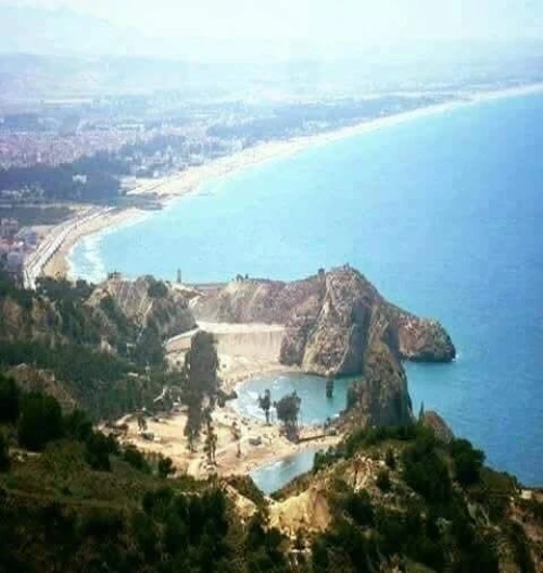 Location Appartement F2 Tlemcen Marsa ben mhidi