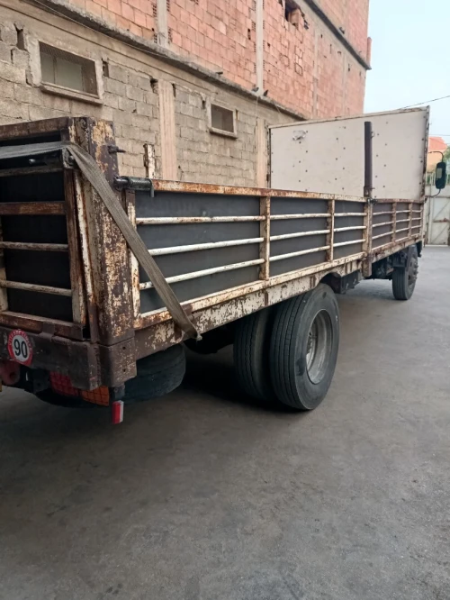 Hino 1221 Plateau 2013