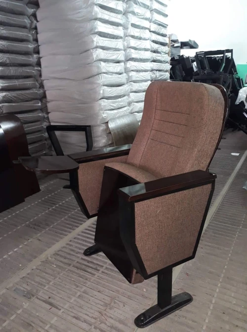 fauteuil de conférence.