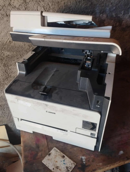 Imprimant canon mf 628cw