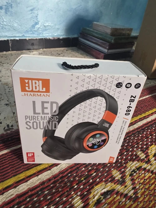 Casque jolie led pure music sound