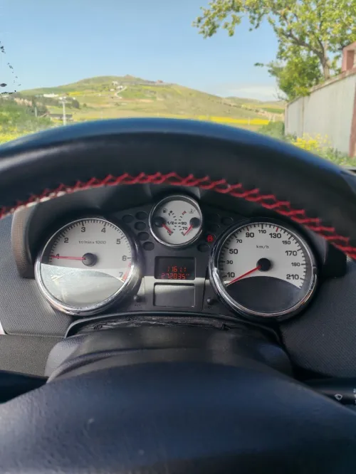 Peugeot 207 2012 