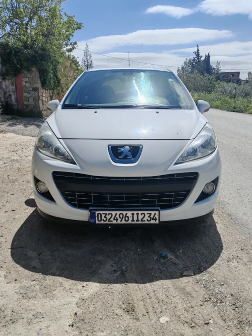 Peugeot 207 2012 