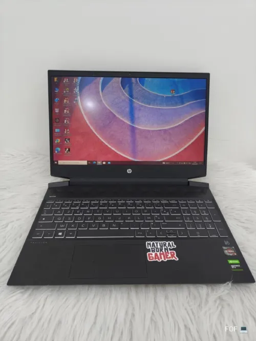  HP GAMING Processeur : Ryzen 5 3550H with  Viga8 2Gb + Gtx 1050 2 Gb