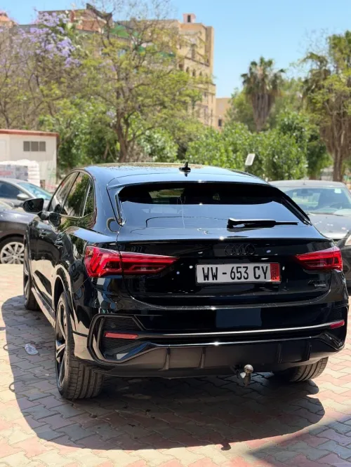 Audi Q3 2023 Sline