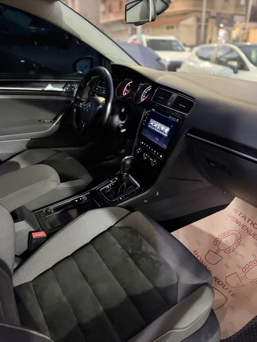Volkswagen Golf 7 2017 Carat