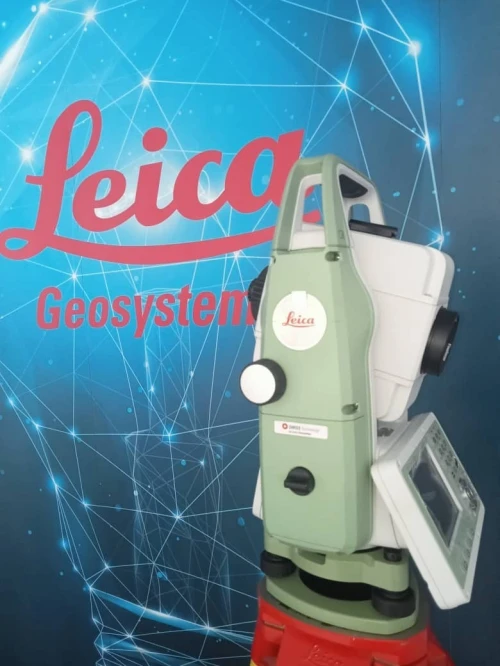 Leica TS03 station totale topographique 