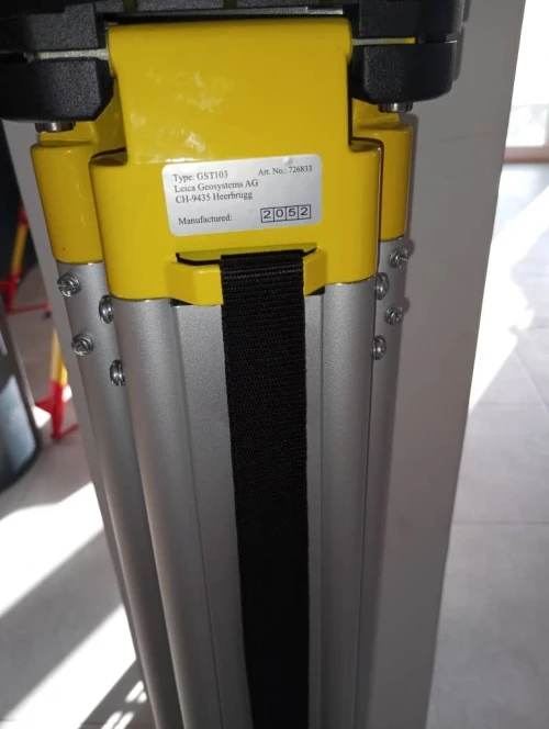 Trépied aluminium Leica GST103 accessoire topographique