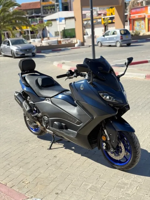 Yamaha Tmax 562 2022