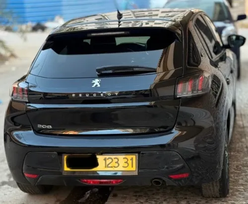 Peugeot 208 2023 Allure Pack