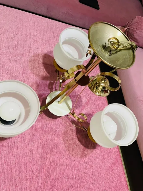 Lustre plafonnier 3 bras  doré & blanc