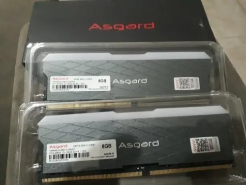 RAM DDR4  RGB 8GB×2 (16GB) 3200MHz  Loki W2