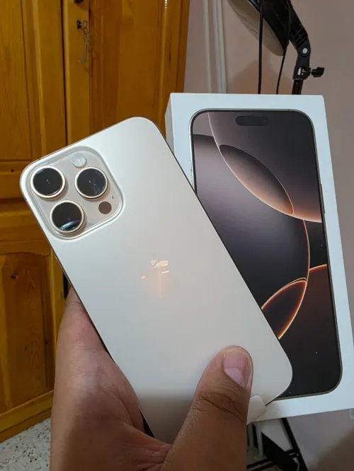 I phone 16 pro max