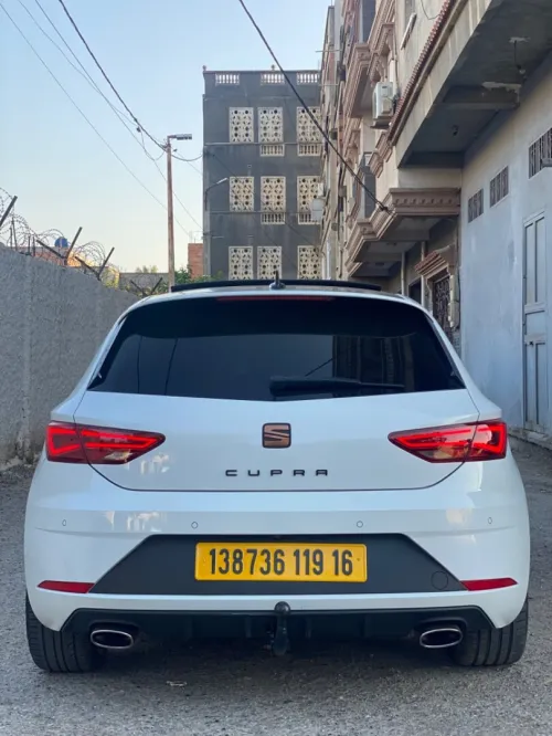 Seat Leon 2019 Cupra copper