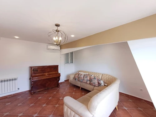 Location Appartement F5 Alger Hydra