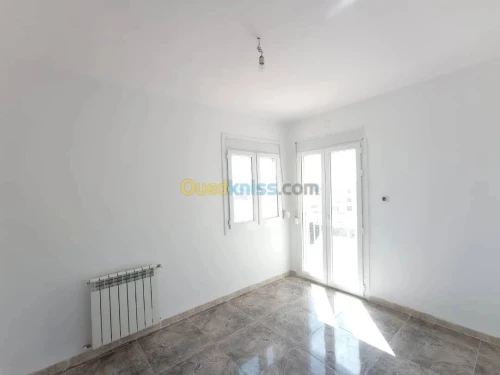 Location Appartement F5 Alger Bordj el bahri