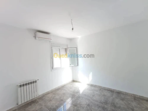 Location Appartement F5 Alger Bordj el bahri
