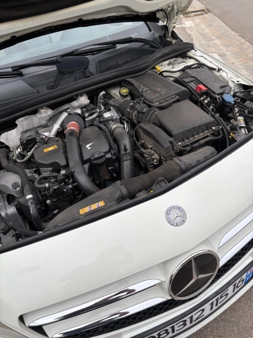 Mercedes Classe A 2015 180  Exclusif +