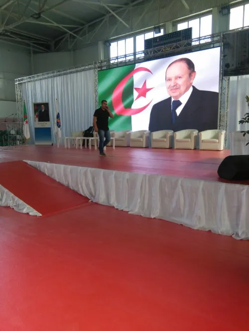 location podium scéne