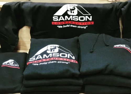 Tshirts Polos casquettes personnalisés pour équipe de travail  طباعة على الأقمشة للعمل