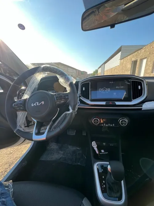 Kia KX1 2026 Toute options
