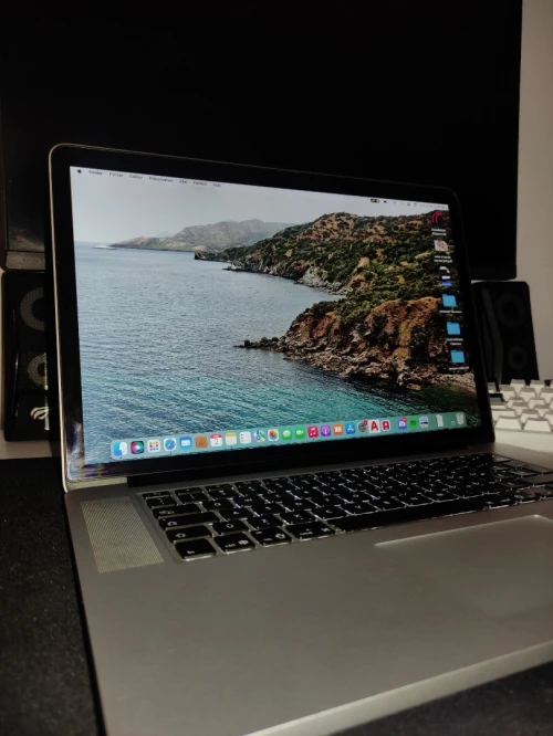  MacBook Pro Retina 15" (mi-15)