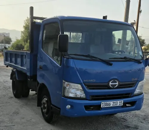 Hino 813 