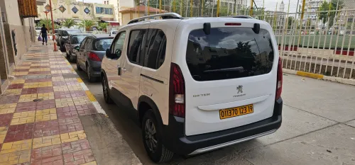 Peugeot Rifter 2023 Allure