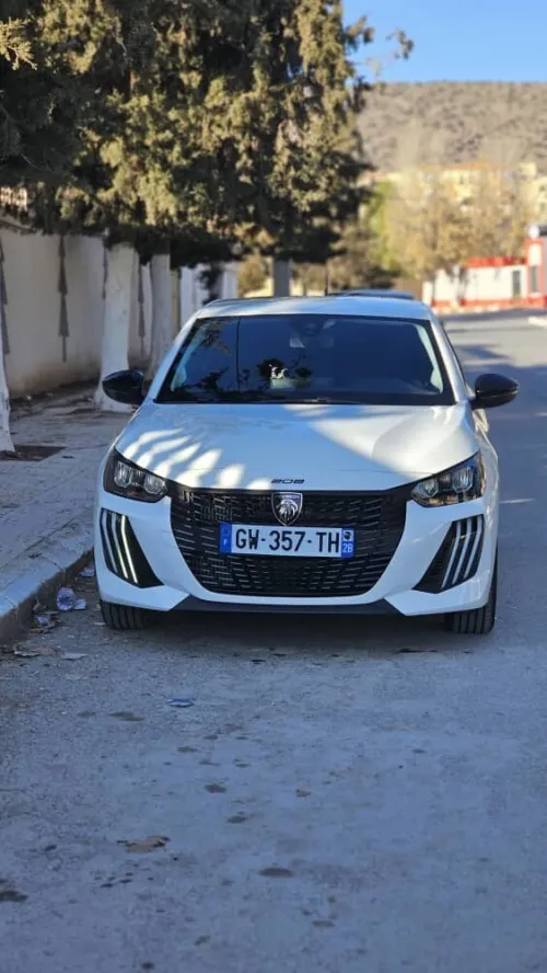 Peugeot 208 2024 Active Pack