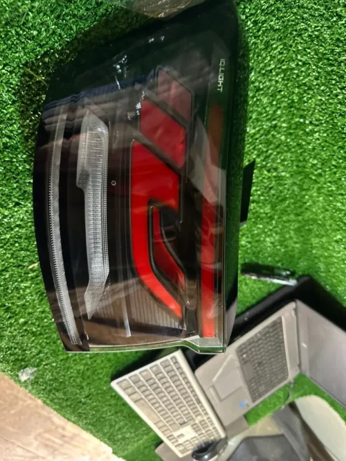 Phare G/D + Stop G/D Volkswagen T-roc 2024
