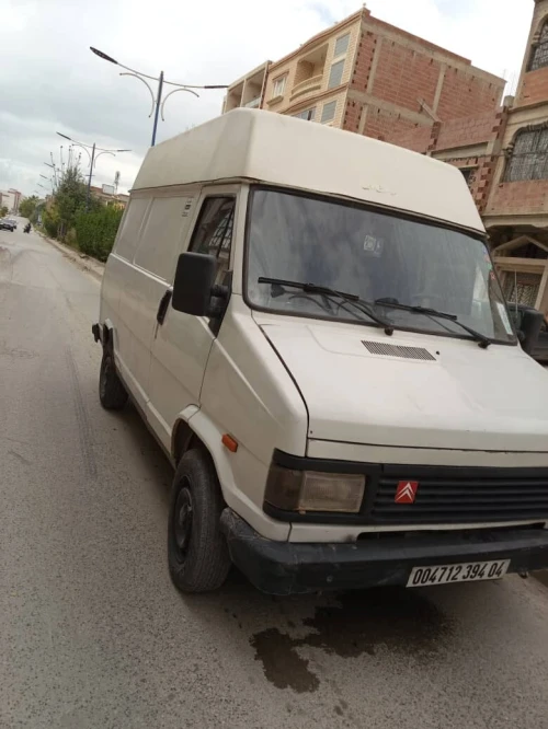 PEUJEOT J5 1994