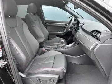 Audi Q3 2026 Sline