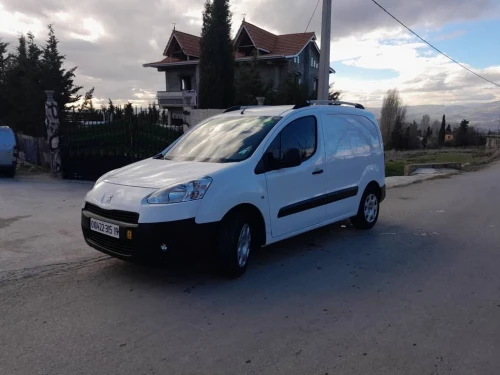 bartndr B9 2015