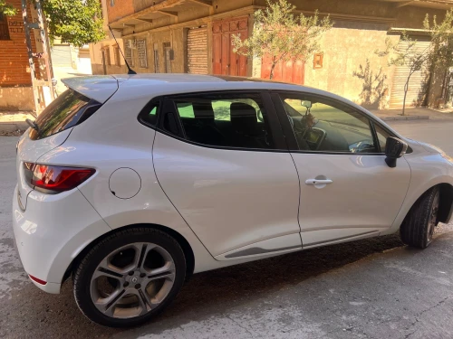 Renault Clio 4 2015 GT Line +